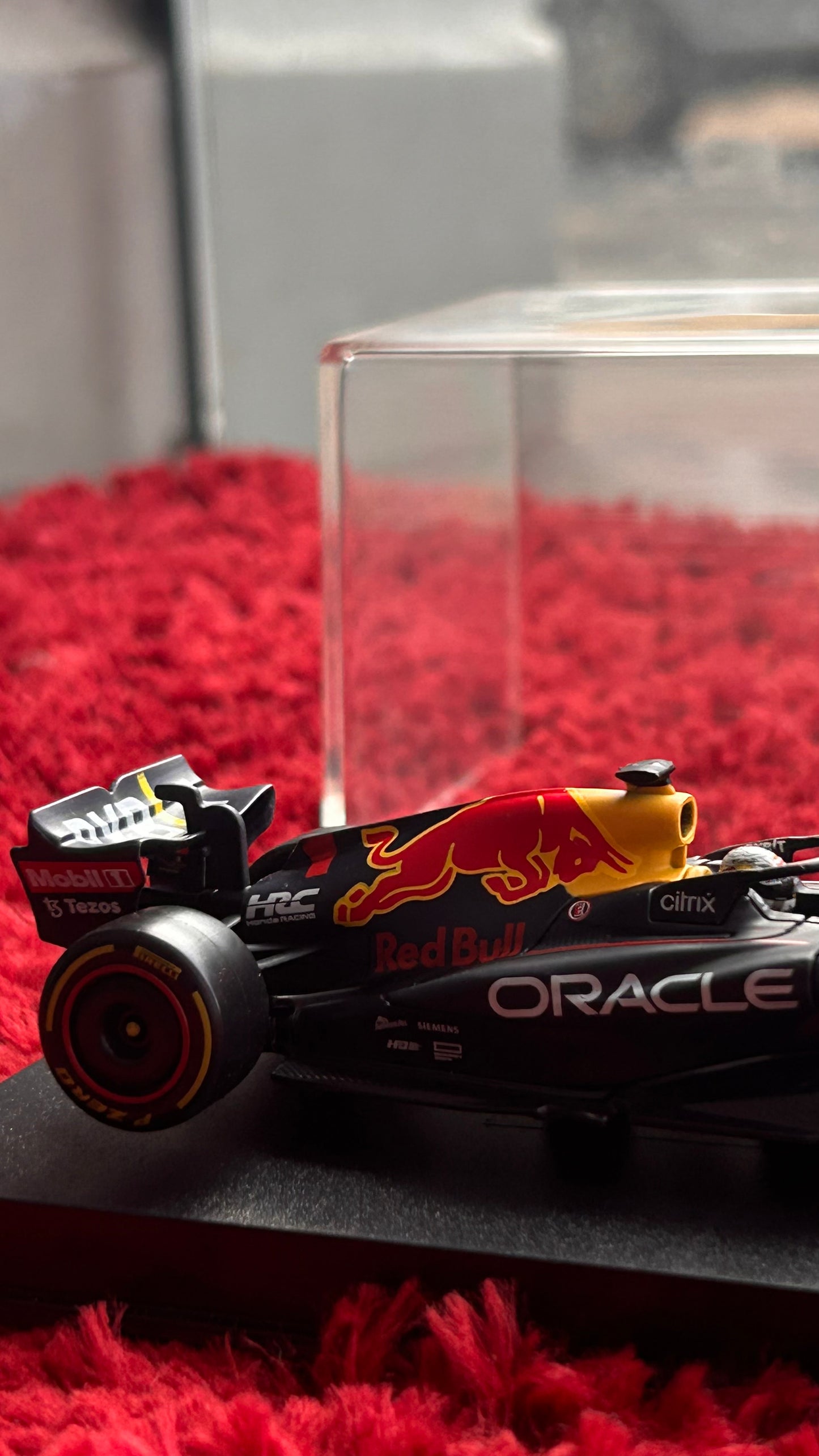 Kit EXCLUSIVO Max Verstappen– RED BULL RACING
