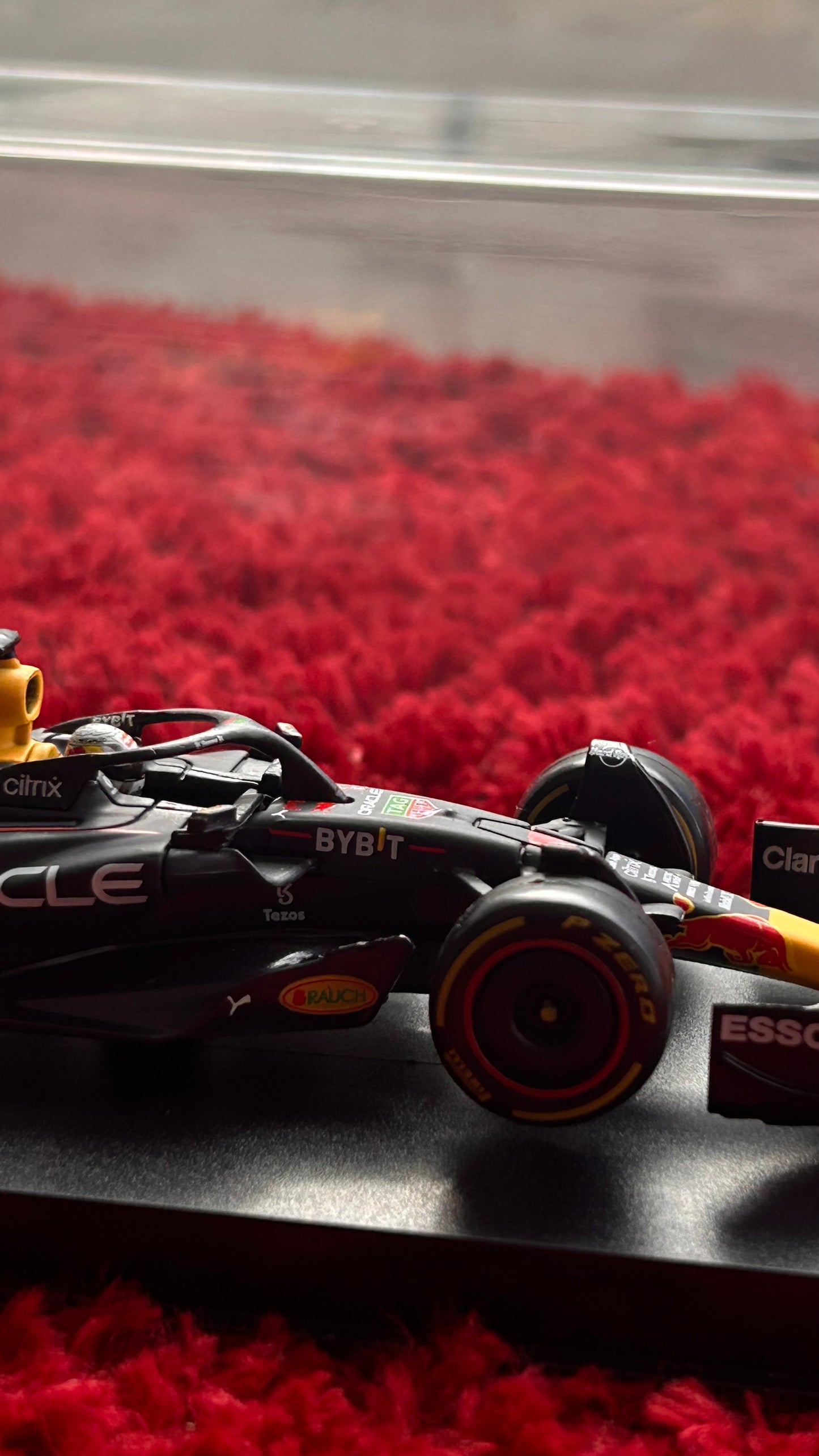 Kit EXCLUSIVO Max Verstappen– RED BULL RACING
