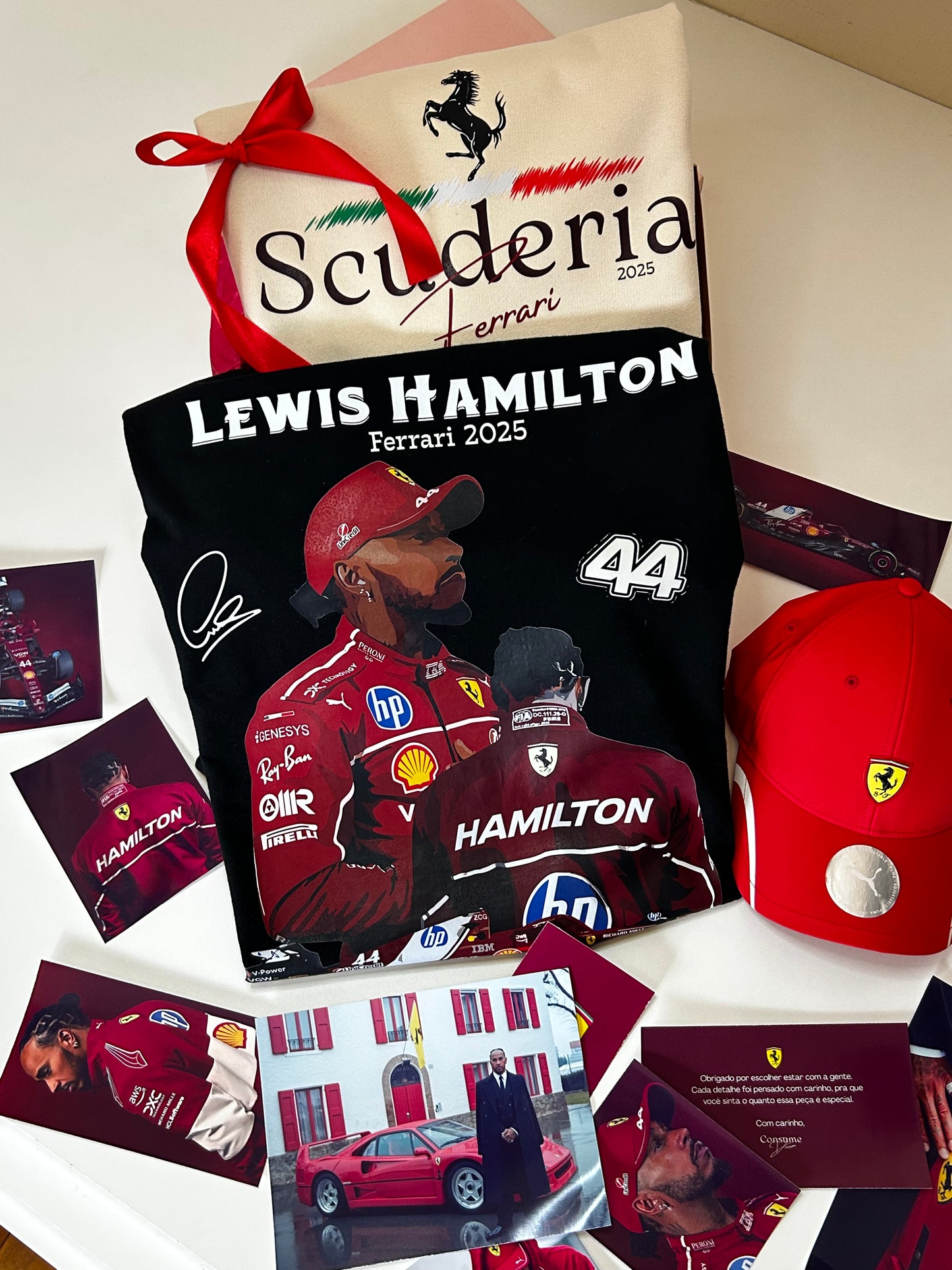 Kit Exclusivo Lewis Hamilton x Ferrari – Edição 2025