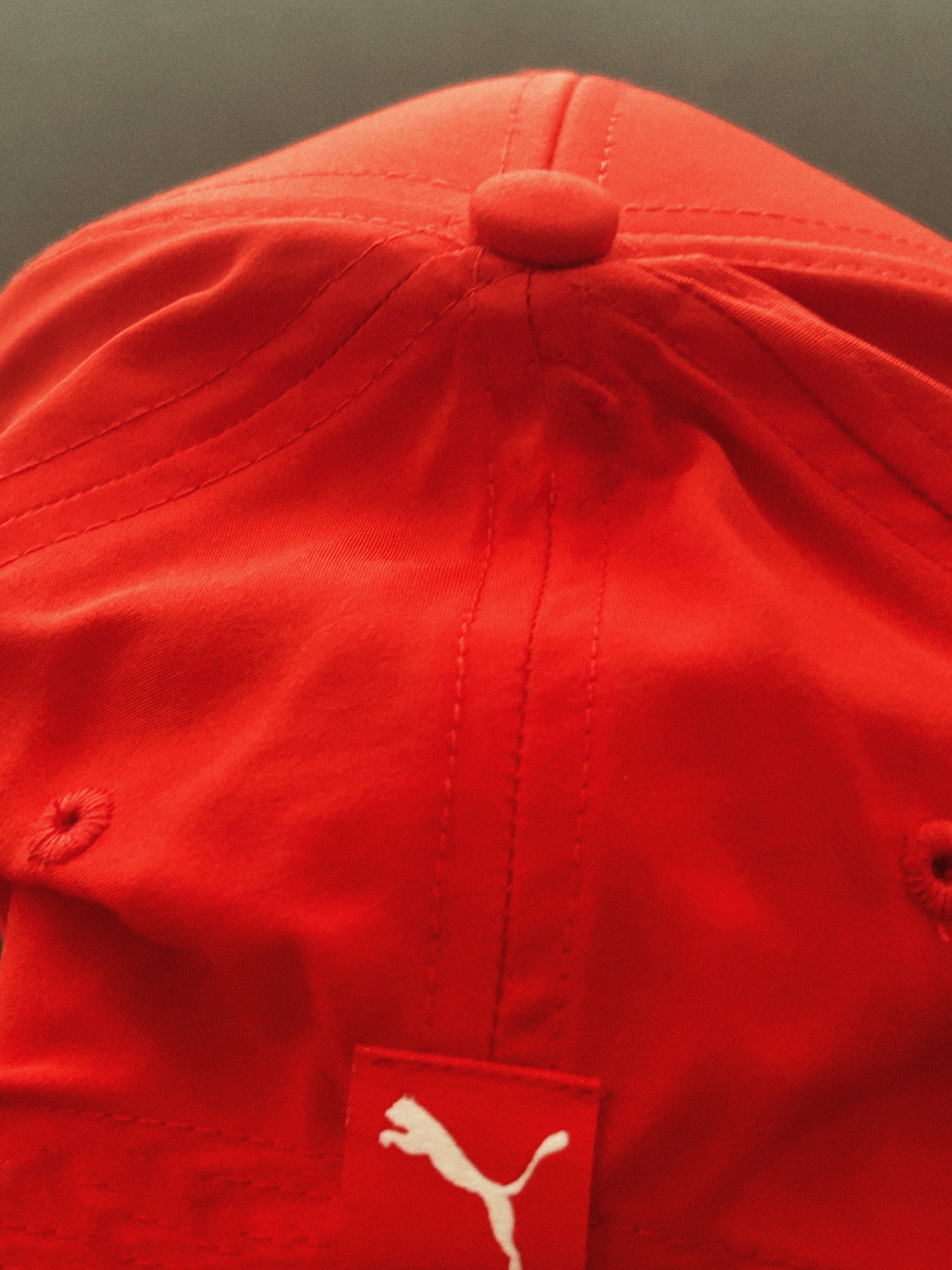 Boné esportivo exclusivo Ferrari, collab Puma (alta qualidade)
