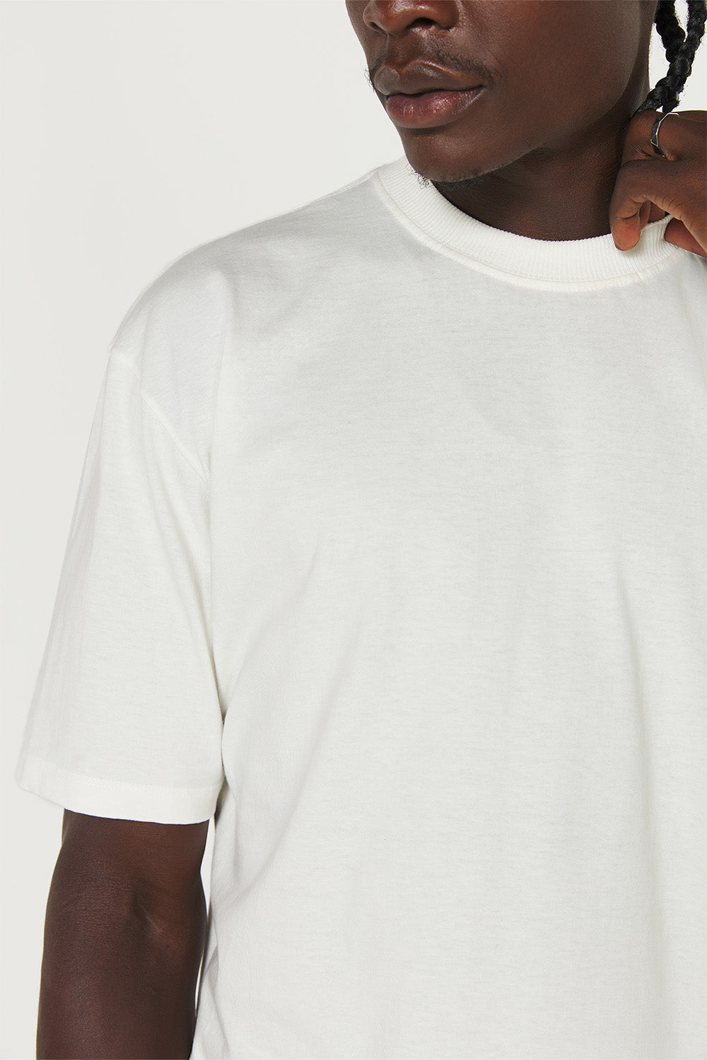camiseta streetwear unissex personalizada qualidade intermediária