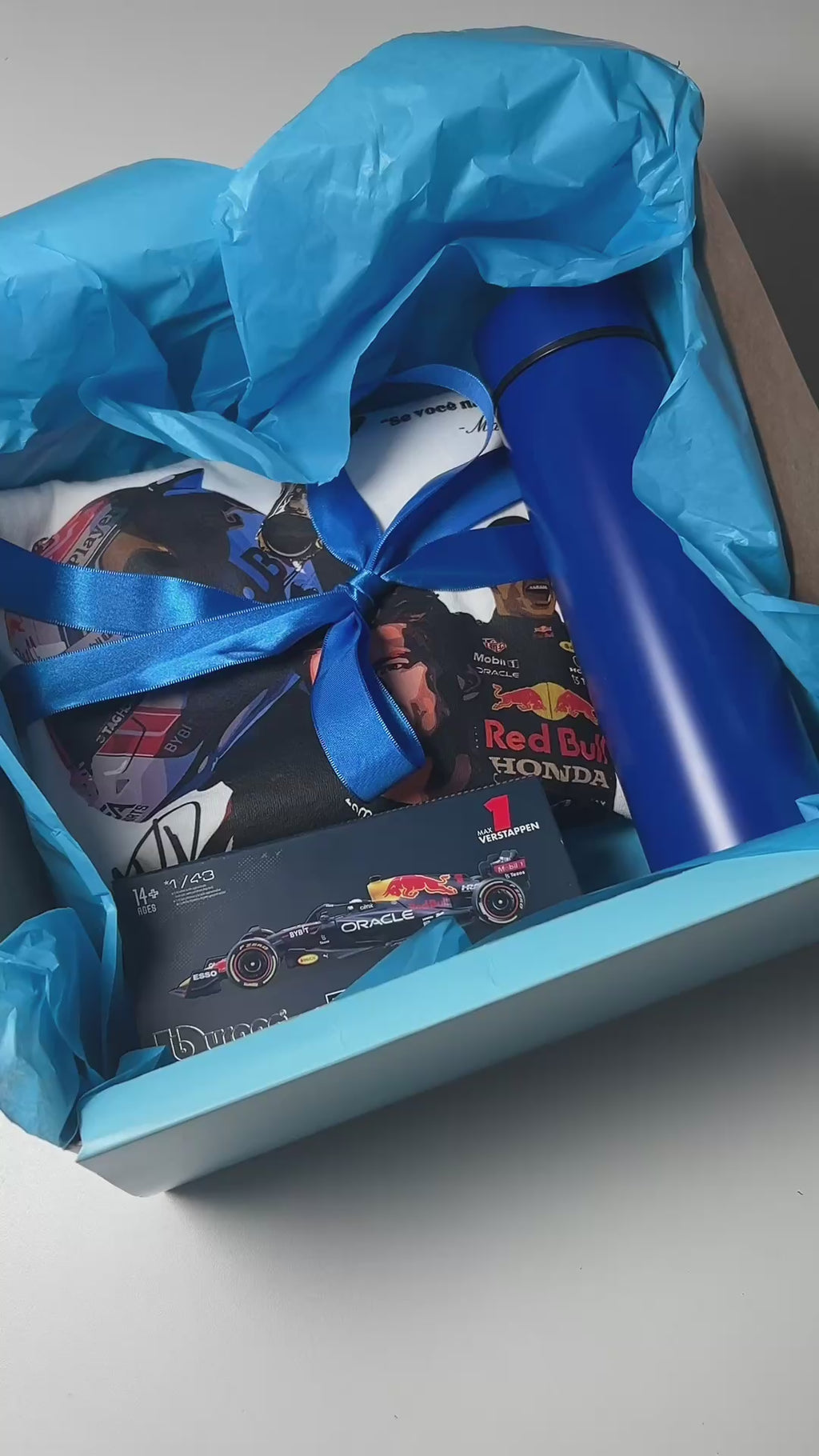 Kit Exclusivo Max Verstappen — Red Bull Racing